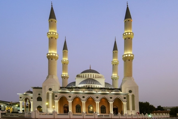 مسجد ومركز الفاروق عمر بن الخطاب يطلق فعاليات صيف 2026 بمشاركة نخبة من المتخصصين